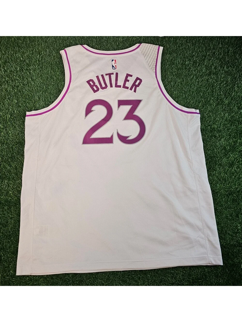Authentic Grail Nike Minnesota Timberwolves Jimmy Butler Swingman Jersey Size 56